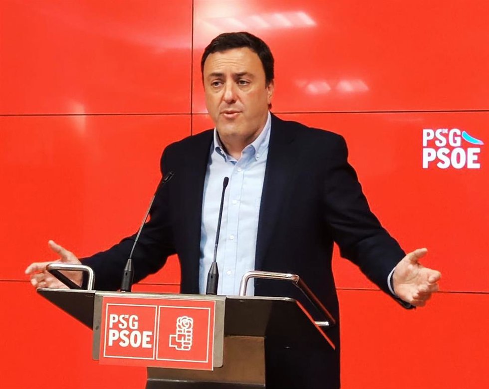 El secretario xeral del PSdeG, Valentín González Formoso, en rueda de prensa.