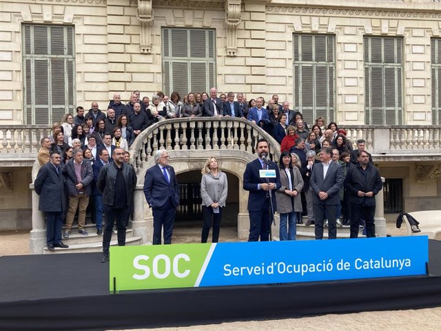 Roger Torrent, Javier Pacheco, Josep Sánchez Llibre, Joana Ortega, Olga Arnau, Antoni Cañete i Camil Ros