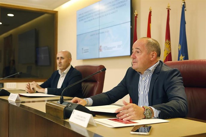 El alcalde de Albacete, Emilio Sáez.