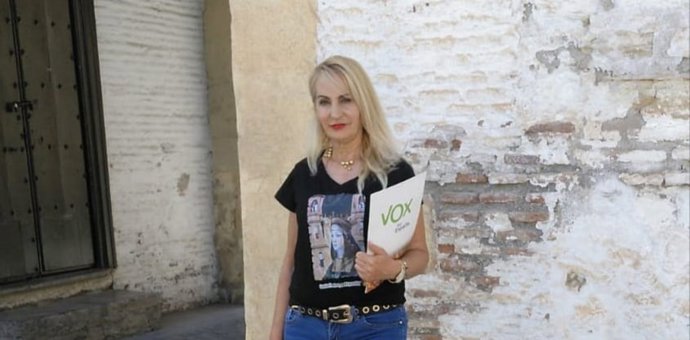 La concejal de Vox en el Ayuntamiento de Santa Fe (Granada), Silvia Enríquez.