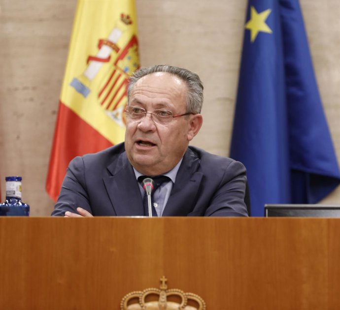 El consejero de Hacienda y Administraciones Públicas, Juan Alfonso Ruiz Molina