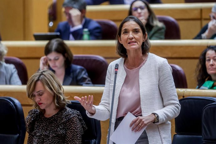 La ministra de Industria, Comercio y Turismo, Reyes Maroto, een una imagen de archivo