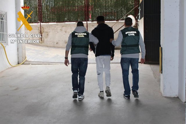 Uno de los detenidos durante la operación 'Saprocoop'.