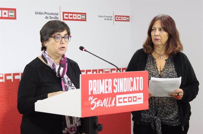 La secretaria de Mujer e Igualdad de CCOO de Sevilla, Pepa Bermudo, y la secretaria de Organización de CCOO de Sevilla, Pepa Cuaresma, han presentado el informe sobre violencia de género en la provincia de Sevilla.