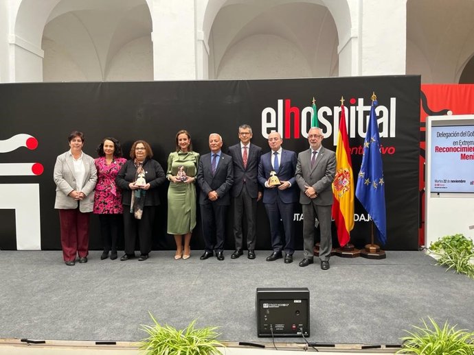 ADHEX, la forense María Ibáñez y el fiscal Antonio Luengo, distinguidos con los reconocimientos 'Meninas 2022'