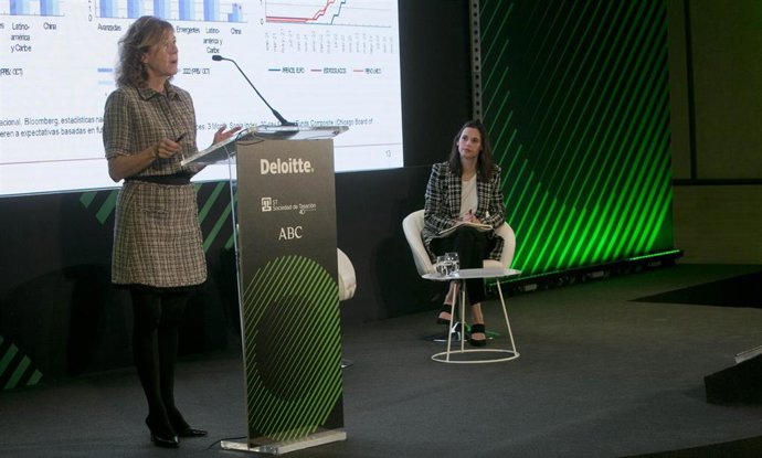 La subgobernadora del Banco de España, Margarita Delgado, en la clausura del XXIX Encuentro del Sector Financiero, organizado por Deloitte y 'ABC', el 22 de noviembre de 2022.