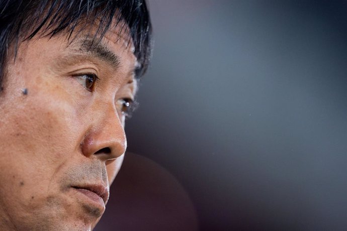 Archivo - 27 September 2022, North Rhine-Westphalia, Duesseldorf: Japan's coach Hajime Moriyasu is pictured during the International Friendly soccer match between Ecuador and Japan at the Merkur Spiel-Arena. Photo: Rolf Vennenbernd/dpa