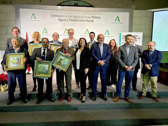 Np Capadr  La Consejera Destaca El Carácter Sostenible De La Pesca Andaluza Y Su Relevancia Económica Y Social