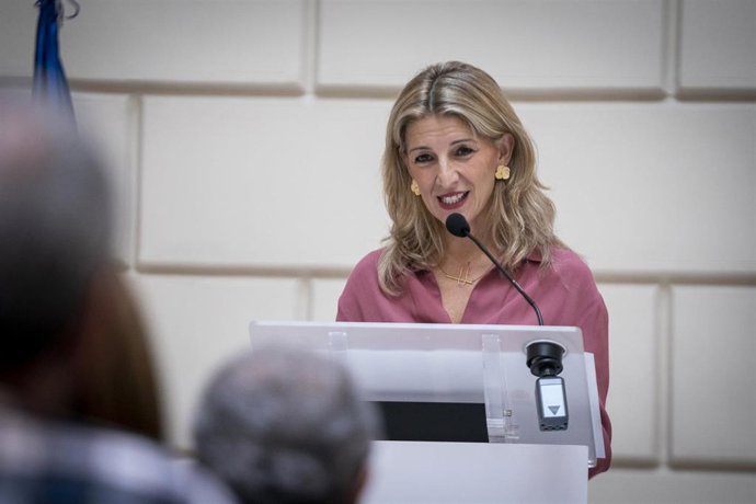 La vicepresidenta segunda y ministra de Trabajo y Economía Social, Yolanda Díaz, interviene durante la presentación del Convenio para la investigación eficaz de los delitos contra la vida, la salud y la integridad física de los trabajadores, en Madrid 
