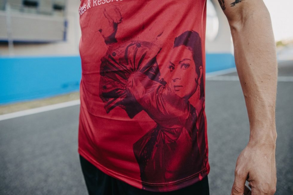 Camiseta del Xerez Deportivo FC en homenaje a Lola Flores.