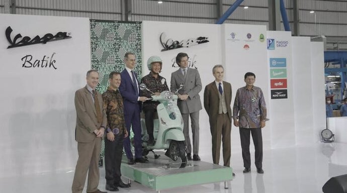 Inauguración de la planta de Piaggio en Yakarta (Indonesia)