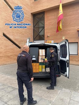 Nota De Prensa: "La Policía Nacional Detiene A Dos Personas Por Sustraer 120 Palomos De Alta Competición"