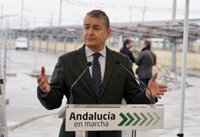 La Junta respeta las movilizaciones sanitarias pero recuerda que "la época de los recortes es pasado y fue con el PSOE"