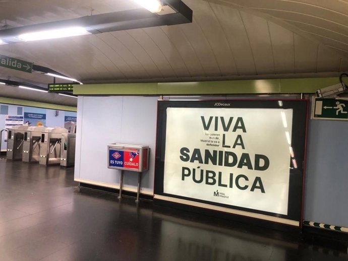Más Madrid lanza una campaña con mupis en las calles de Madrid y el Metro en defensa de la sanidad pública