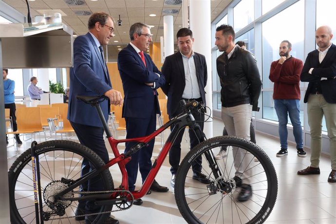 Diputación de Málaga impulsa la Sierra Norte como 'Bike Territory' con 52 rutas y más de 900 kilómetros para bicicletas