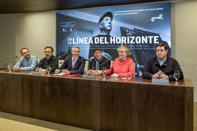 Presentación del documental sobre el pintor Roberto Orallo 'En la línea del horizonte'