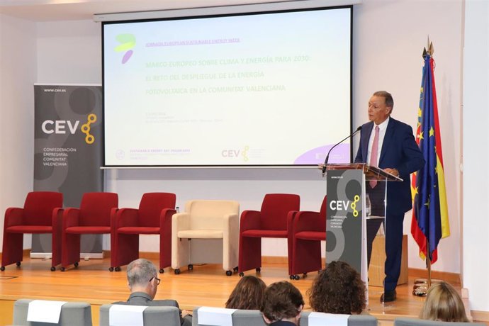 Archivo - Salvador Navarro en imagen de archivo