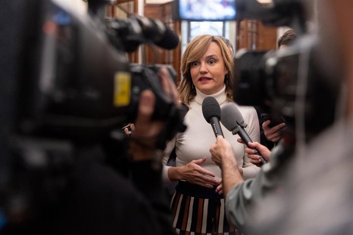 La ministra de Educación y Formación Profesional, Pilar Alegría, 