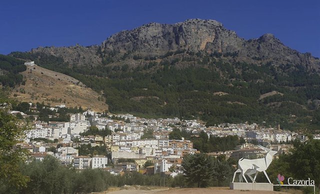Archivo - Vista general del pueblo de Carzola ( Jaén, Andalucía, España), a 19 de agosto de 2020.