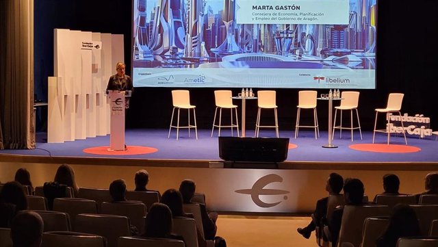 La consejera de Economía del Gobierno de Aragón, Marta Gastón.