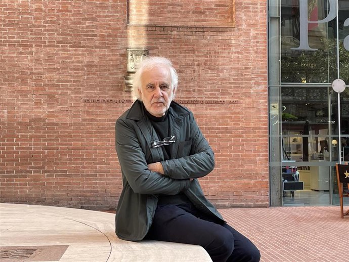 El ensayista y poeta Ramón Andrés