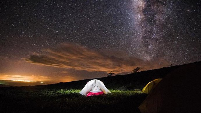 Camping en el Volcán El Hoyo.