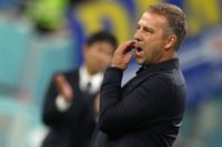 Flick: "Estamos brutalmente decepcionados, los errores individuales de la segunda parte no nos deben pasar"