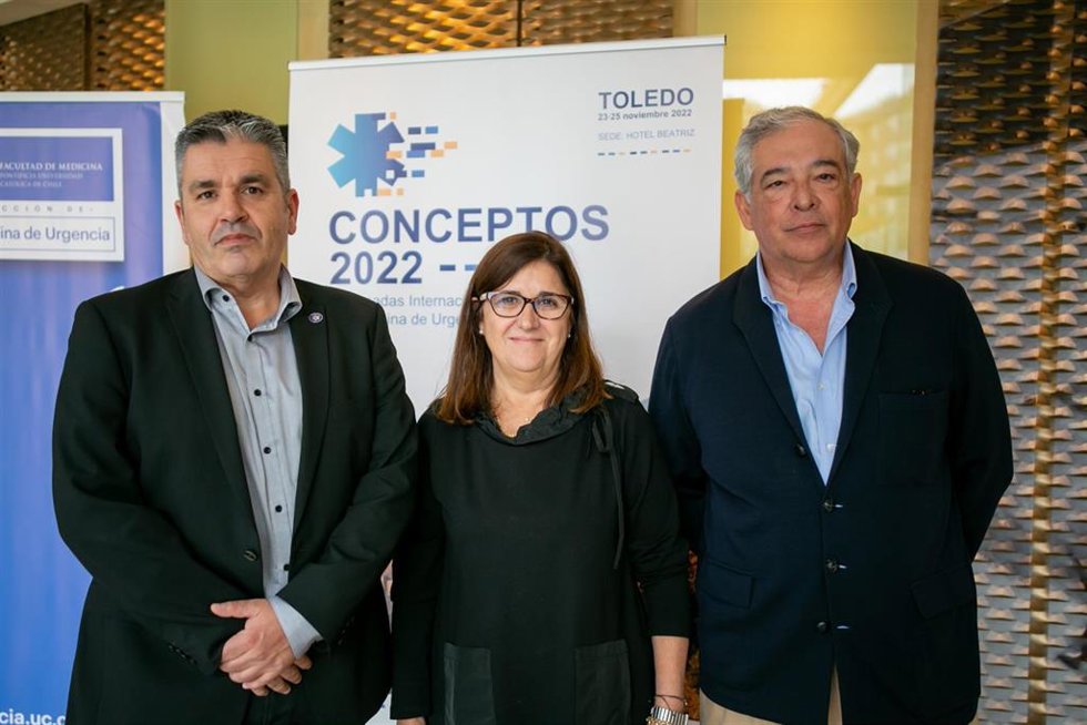 La directora gerente del SESCAM, Regina Leal, inaugura las III Jornadas Internacionales de Medicina de Urgencias Conceptos 2022