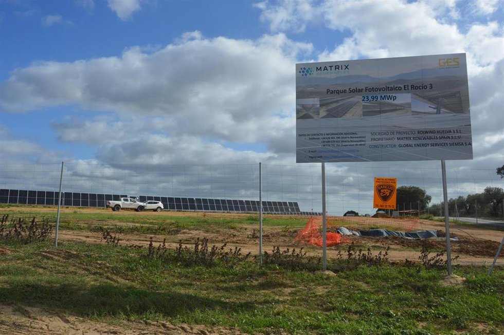 Almonte acoge una inversión de 170 millones de euros en energías renovables.