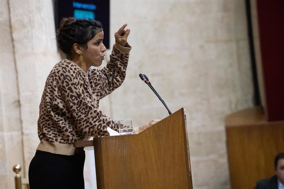 La portavoz parlamentaria del grupo Mixto María Teresa Rodríguez interviene en el Debate de los presupuestos, a 23 de Noviembre de 2022 en Sevilla, Andalucía, España. El  Debate de totalidad del proyecto de Ley de Presupuestos de la Comunidad Autónoma p