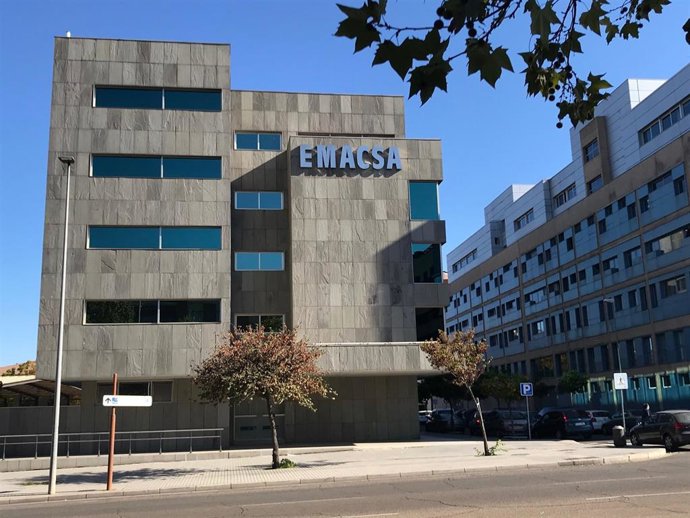 Archivo - Sede de Emacsa en la capital cordobesa.