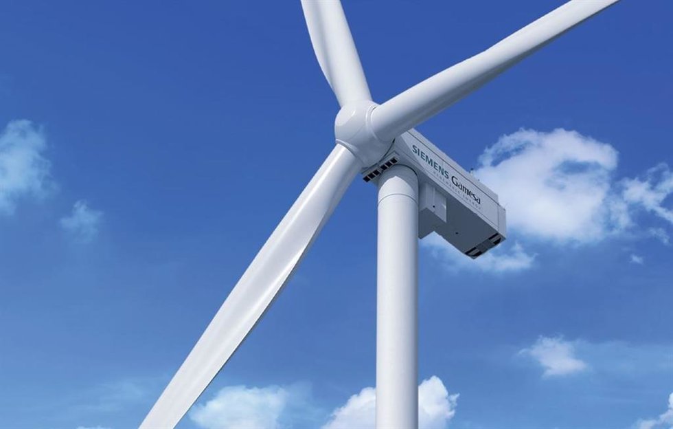 Archivo - Siemens Gamesa Renewable Energy engaged UL to certify a range of turbines in line with grid codes ahead of roll-out in Europe -- with further certification work to begin this year. Certification by UL means that Siemens Gamesa can now sell and