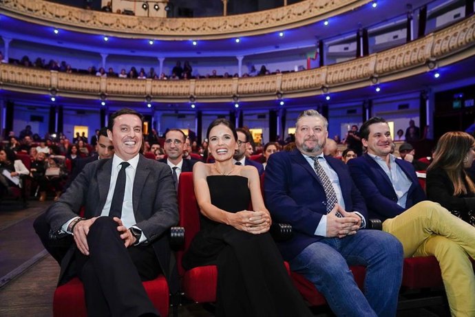 Elena Anaya recibe el 'Almería, tierra de cine': "Acabo casi de empezar, sigo siendo una aprendiz"