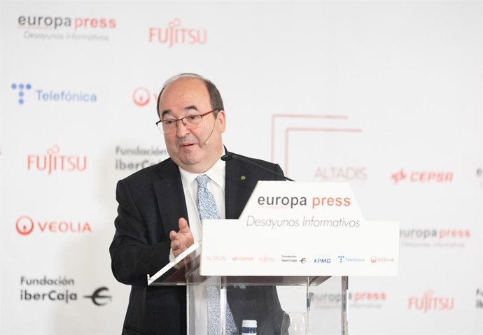 El ministre de Cultura i Esport, Miquel Iceta, durant un esmorzar informatiu d'Europa Press