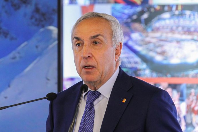 Archivo - Alejandro Blanco, President of COE (Spanish Olympic Committee) attends the media during press conference at the headquarters of the Spanish Olympic Committee on June 21, 2022 in Madrid, Spain.