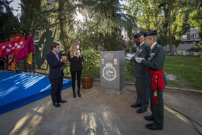 Archivo - El alcalde de Madrid, José Luis Martínez-Almeida, inaugura los jardines de los Huérfanos de la Guardia Civil.