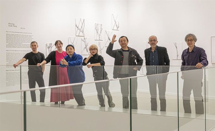 Presentación de la exposición 'La textura de las promesas' en Kutxa Kultur Artegunea.