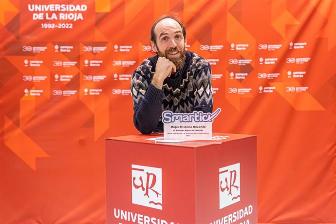 Eduardo Sáenz de Cabezón, premio Smartick a la Mejor Historia Docente 2022