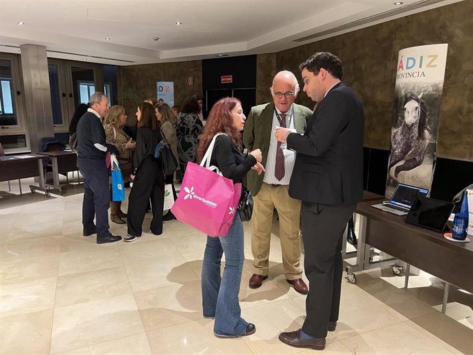 El Patronato de Turismo de la Diputación Provincial de Cádiz se presenta en Madrid como destino turístico para el otoño y el invierno