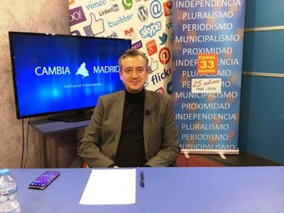 El alcalde de Chinchón, Francisco Javier Martínez MayorM, en Canal 33