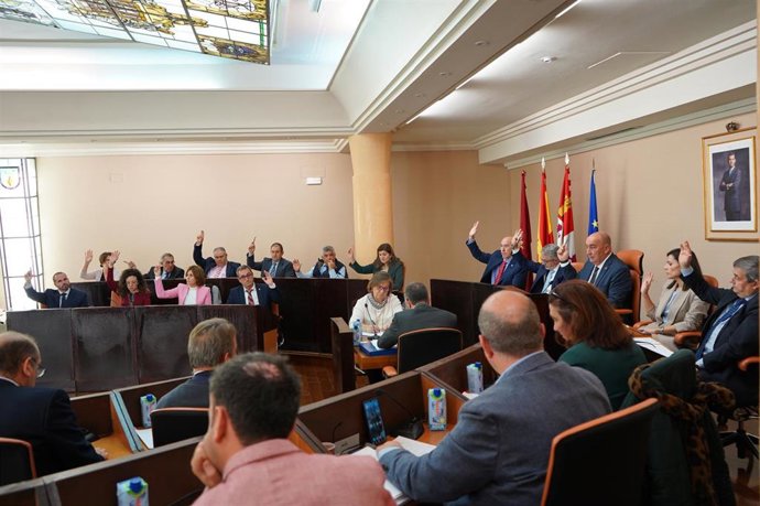 Pleno de la Diputación de Segovia.