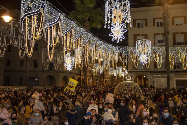 Archivo - Este viernes Huelva será la primera capital andaluza en dar la bienvenida a la Navidad.