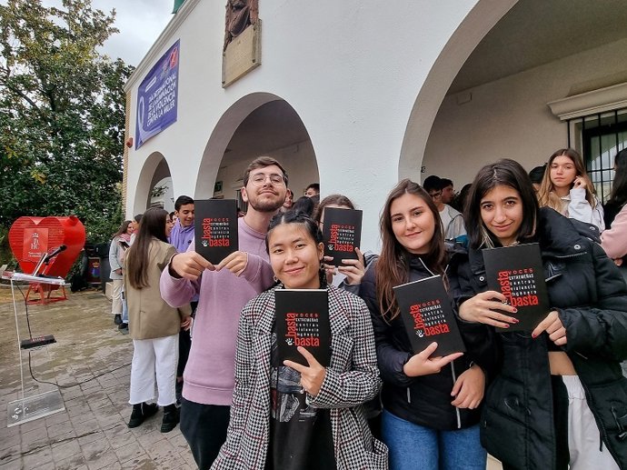 Estudiantes de la residencia universitaria Hernán Cortés de Badajoz