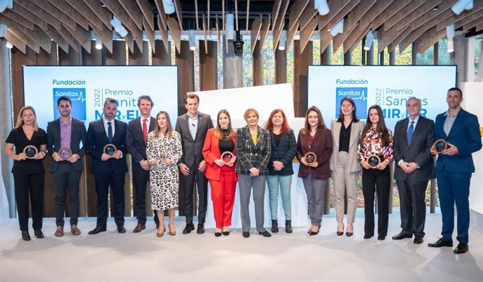 La riojana Elena Martínez de la Hidalga Rodríguez, ganadora del Premio Sanitas EIR 2022