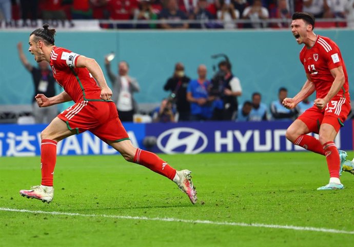 El delantero de Gales Gareth Bale celebra su gol ante Estados Unidos en el Mundial de Catar. 