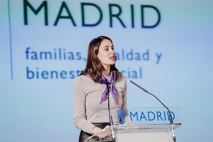 Archivo - La portavoz de Más Madrid en el Ayuntamiento, Rita Maestre, interviene en un acto conmemorativo por el 8M 