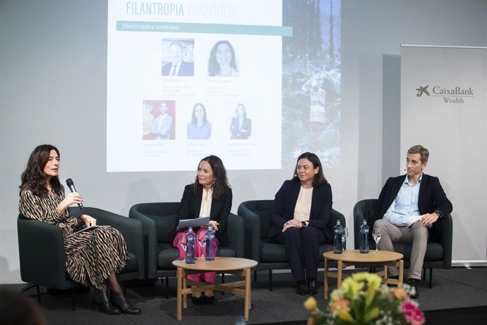 CaixaBank celebra en Palma una jornada sobre filantropía con clientes de banca privada.
