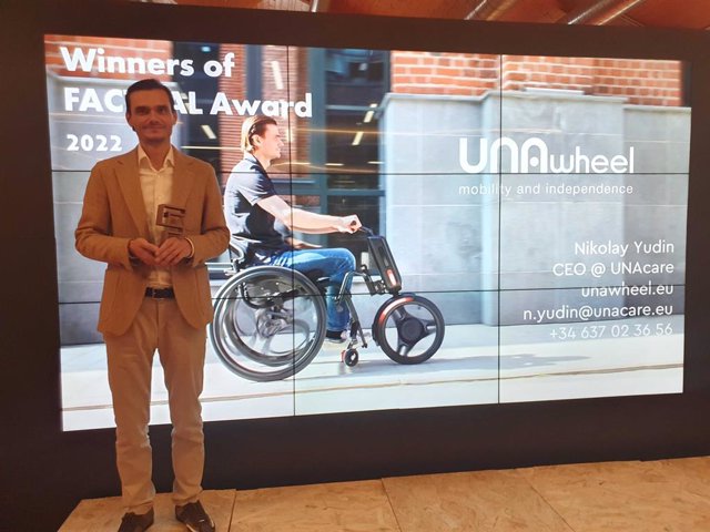 La startup UNAWheel, guardonada amb els premis Factual Award