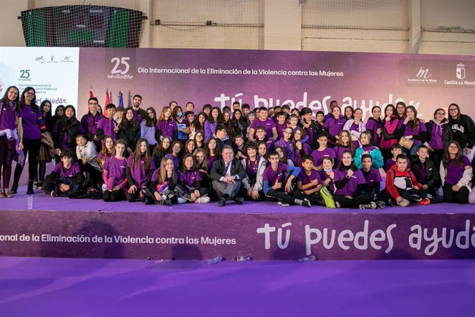 Acto por el Día contra la Violencia hacia la Mujer.