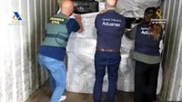 Incautados en el puerto de Cádiz 2.100 kilos de hachís oculto en un contenedor con chatarra